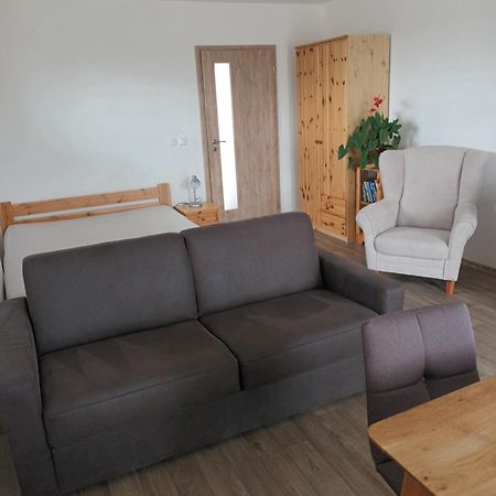 Apartamento Penzion Na Samotách Jindřichův Hradec Exterior foto