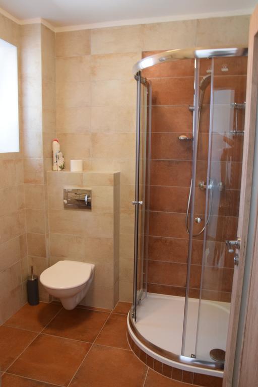 Apartamento Penzion Na Samotách Jindřichův Hradec Exterior foto