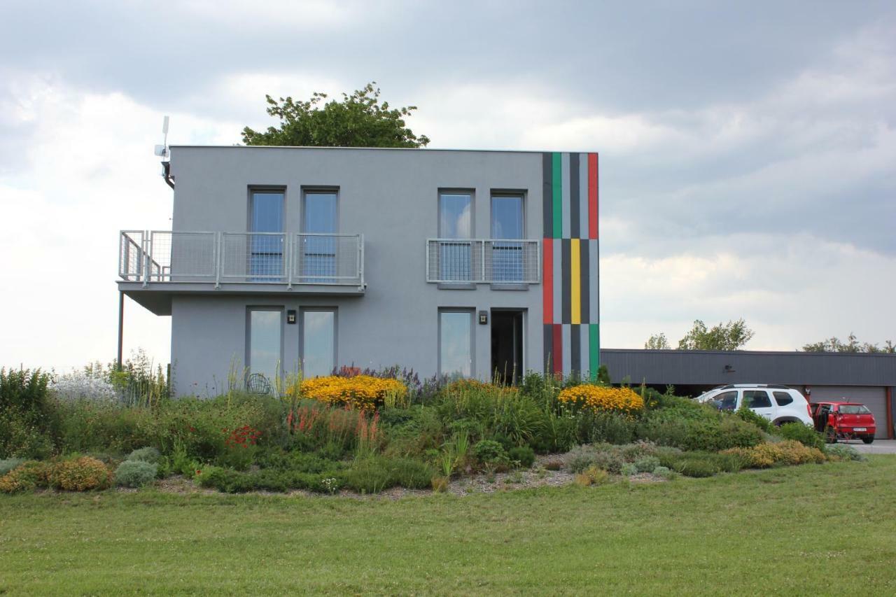 Apartamento Penzion Na Samotách Jindřichův Hradec Exterior foto